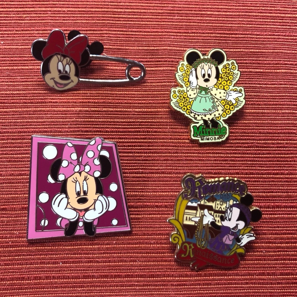 Disney - 4 Minnie Mouse Pins